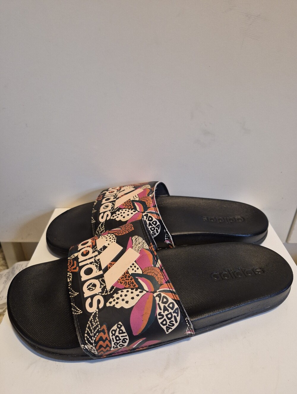 Adidas "Adilette" Black/Pink Floral Comfort Slides #GZ2913 Women's US 8/ 40 2/3